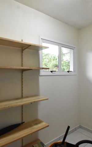 Casa de condomínio para alugar com 380m², 4 quartos e 4 vagasÁrea de Serviço