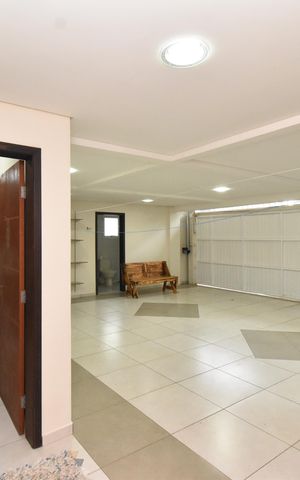 Casa de condomínio para alugar com 380m², 4 quartos e 4 vagasGaragem