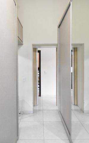 Casa de condomínio para alugar com 380m², 4 quartos e 4 vagasCloset da Suíte