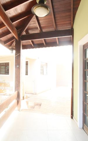 Casa à venda com 155m², 1 quarto e 3 vagasVaranda