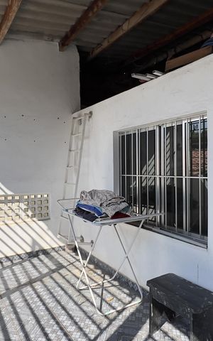 Casa à venda com 300m², 3 quartos e 2 vagas Casa à venda com 300m², 3 quartos e 2 vagasÁrea de Serviço