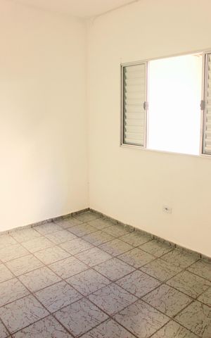 Casa para alugar com 60m², 1 quarto e sem vagaQuarto