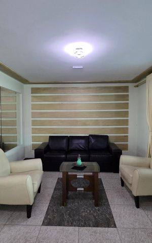 Apartamento para alugar com 77m², 2 quartos e 1 vagaHall de entrada