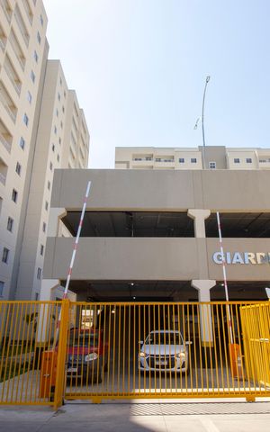 Apartamento para alugar com 62m², 2 quartos e 1 vagaFachada