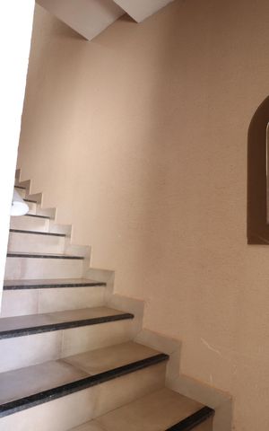 Studio para alugar com 20m², 1 quarto e sem vagaEscada de acesso