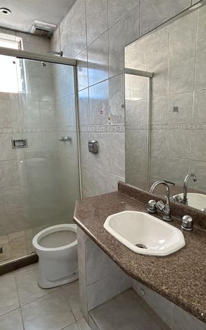 Apartamento para alugar com 65m², 2 quartos e 1 vagaBanheiro