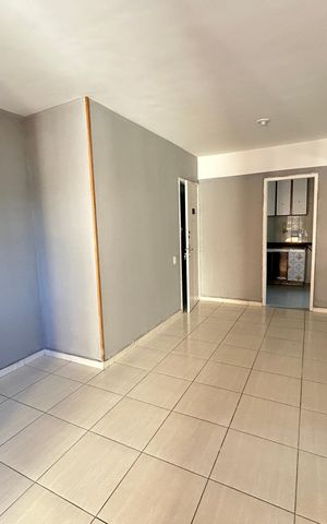 Apartamento para alugar com 65m², 2 quartos e 1 vagaSala
