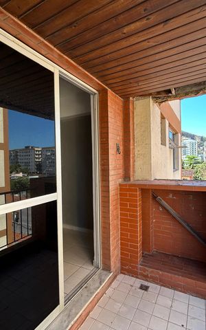 Apartamento para alugar com 65m², 2 quartos e 1 vagaVaranda da Sala