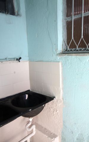 Casa para alugar com 100m², 2 quartos e sem vagaÁrea de Serviço