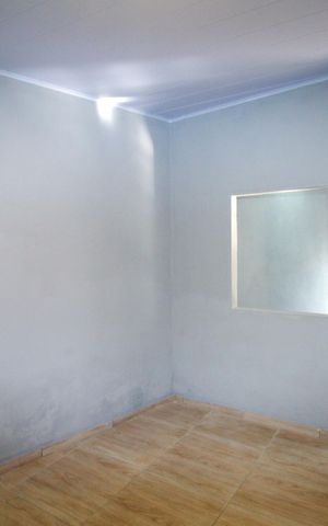 Casa para alugar com 100m², 2 quartos e sem vagaSala