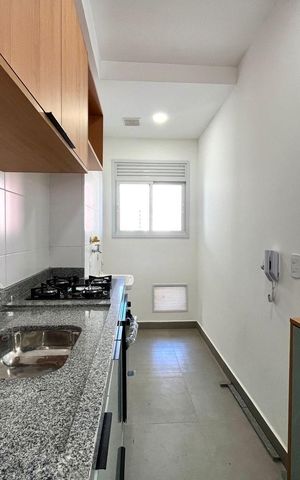 Apartamento à venda com 40m², 1 quarto e 1 vaga Apartamento à venda com 40m², 1 quarto e 1 vagaCozinha e Área de Serviço