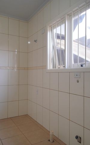 Casa para alugar com 166m², 2 quartos e 2 vagasCozinha