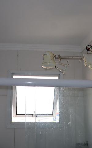 Apartamento à venda com 81m², 2 quartos e 2 vagasBanheiro