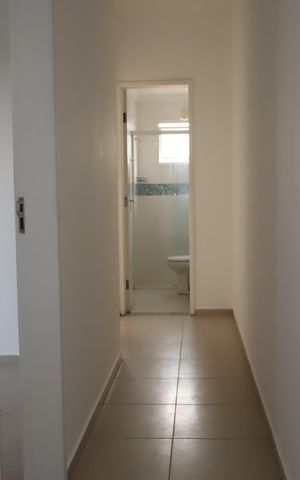 Apartamento à venda com 81m², 2 quartos e 2 vagasCorredor