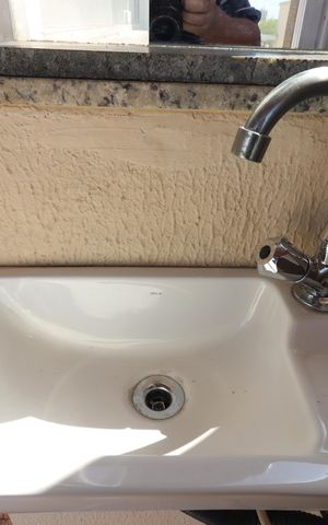 Apartamento à venda com 80m², 2 quartos e 2 vagasLavabo - Pia