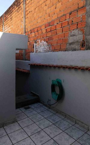 Casa à venda com 126m², 3 quartos e 2 vagas Casa à venda com 126m², 3 quartos e 2 vagasÁrea de Serviço