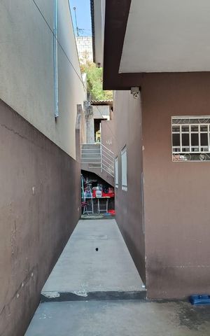 Casa para alugar com 240m², 3 quartos e 2 vagas Casa para alugar com 240m², 3 quartos e 2 vagasÁrea comum