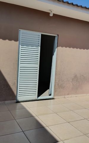 Casa para alugar com 240m², 3 quartos e 2 vagas Casa para alugar com 240m², 3 quartos e 2 vagasVaranda da Suíte