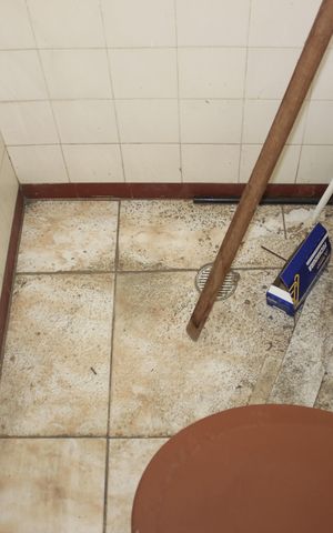 Apartamento à venda com 74m², 2 quartos e sem vagaBanheiro da lavanderia