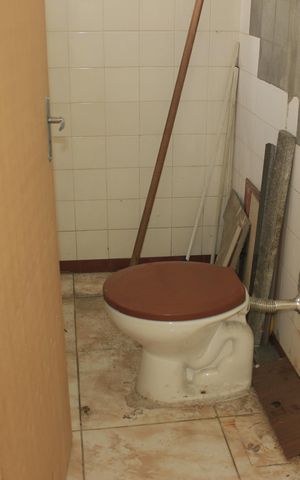 Apartamento à venda com 74m², 2 quartos e sem vagaBanheiro da lavanderia
