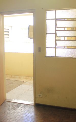 Apartamento à venda com 74m², 2 quartos e sem vagaDispensa