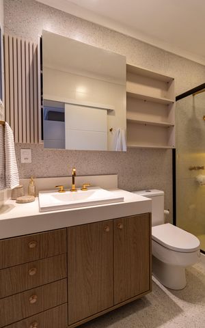 Casa de condomínio à venda com 214m², 3 quartos e 2 vagasBanheiro
