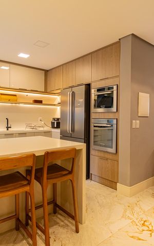 Casa de condomínio à venda com 214m², 3 quartos e 2 vagasSala