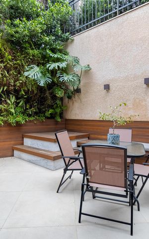 Casa de condomínio à venda com 214m², 3 quartos e 2 vagasÁrea externa