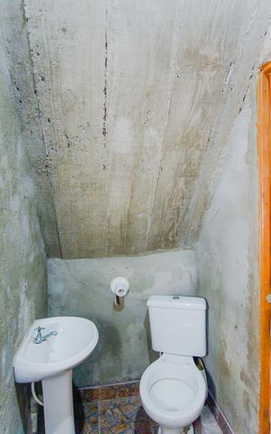 Casa para alugar com 24m², 2 quartos e sem vagaBanheiro