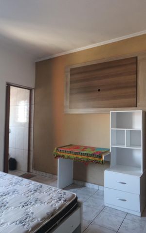 Casa para alugar com 163m², 2 quartos e 1 vagaSuíte