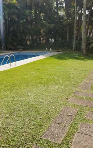 Casa de condomínio à venda com 363m², 3 quartos e 2 vagasÁrea externa
