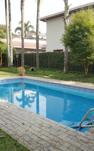 Casa de condomínio à venda com 363m², 3 quartos e 2 vagasPiscina