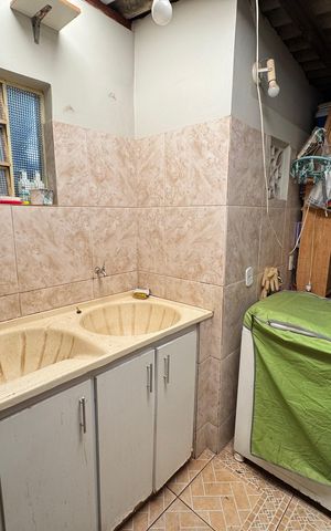 Casa à venda com 125m², 4 quartos e 2 vagas Casa à venda com 125m², 4 quartos e 2 vagasÁrea de Serviço