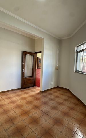 Casa à venda com 150m², 2 quartos e 2 vagas