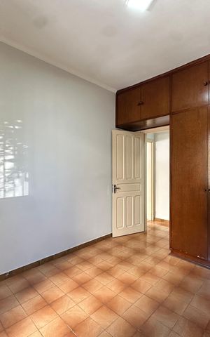 Casa à venda com 150m², 2 quartos e 2 vagas