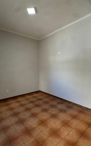 Casa à venda com 150m², 2 quartos e 2 vagas