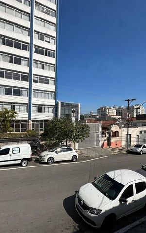 Casa à venda com 150m², 2 quartos e 2 vagas