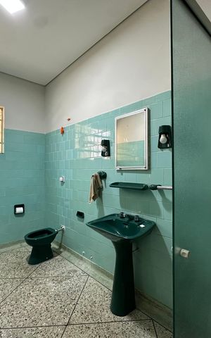 Casa à venda com 150m², 2 quartos e 2 vagas