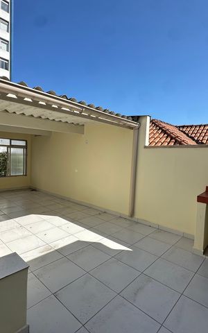Casa à venda com 150m², 2 quartos e 2 vagas