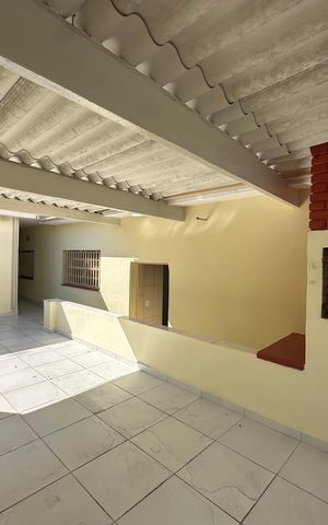Casa à venda com 150m², 2 quartos e 2 vagas