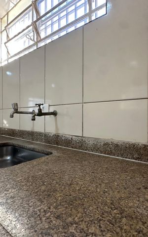 Casa à venda com 150m², 2 quartos e 2 vagas