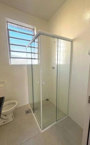 Apartamento à venda com 45m², 2 quartos e sem vaga Apartamento à venda com 45m², 2 quartos e sem vagaBanheiro