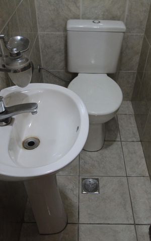 Casa para alugar com 264m², 3 quartos e 4 vagasLavabo