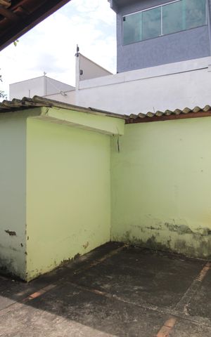 Casa para alugar com 264m², 3 quartos e 4 vagasQuintal