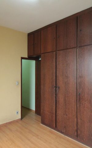 Casa para alugar com 264m², 3 quartos e 4 vagasSuite