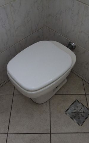 Casa para alugar com 264m², 3 quartos e 4 vagasBanheiro Social