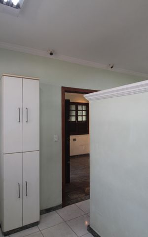 Casa para alugar com 264m², 3 quartos e 4 vagasCozinha 2