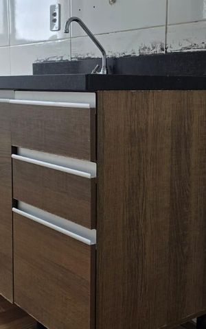 Apartamento para alugar com 50m², 2 quartos e 1 vaga Apartamento para alugar com 50m², 2 quartos e 1 vagaCozinha e Área de Serviço