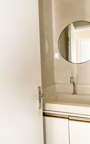 Apartamento à venda com 47m², 2 quartos e 1 vaga Apartamento à venda com 47m², 2 quartos e 1 vagaBanheiro