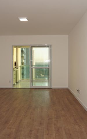 Apartamento para alugar com 125m², 3 quartos e 2 vagasSala
